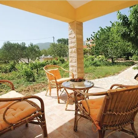 Two , Heated Pool, Sauna Casa vacanze